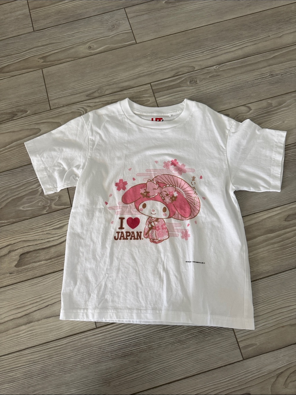 White Kids T‑Shirt with Pink Character "I ♥ Japan" Graphic